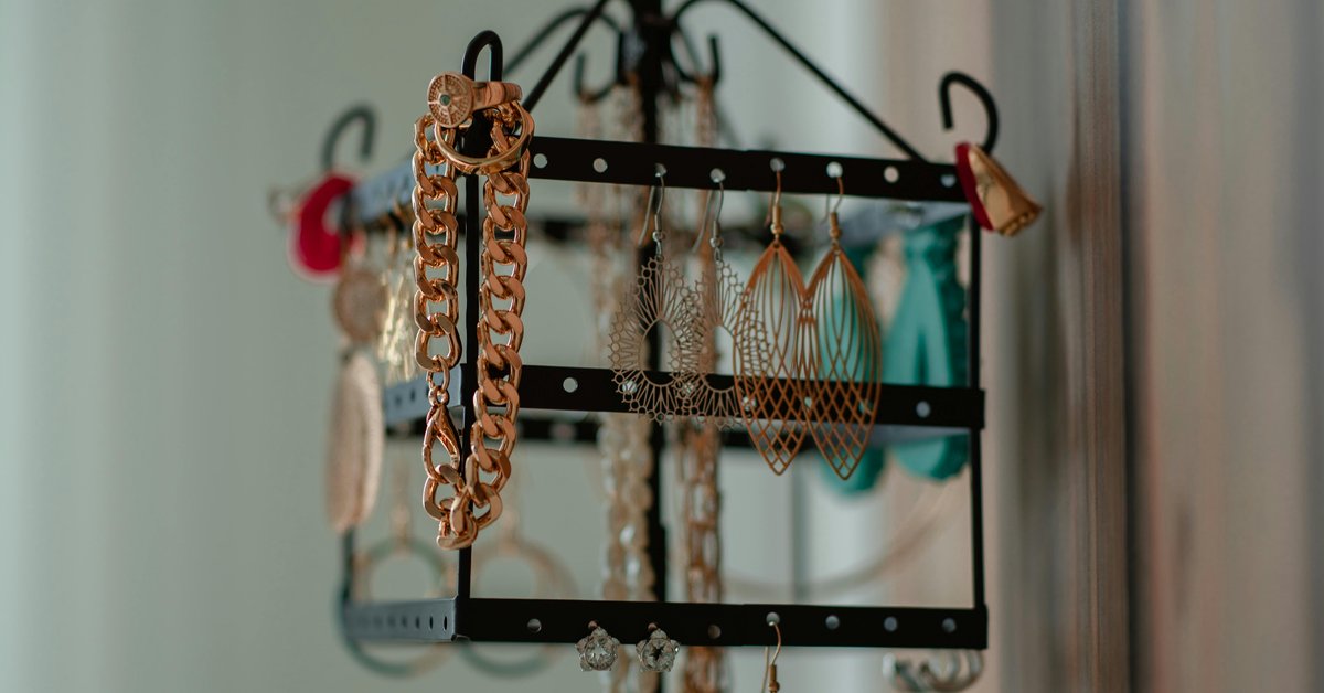 best jewelry organizers walk in closets — featured walk-in closet inspiration