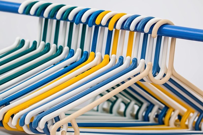 closet resale value sell houses — practical organization ideas
