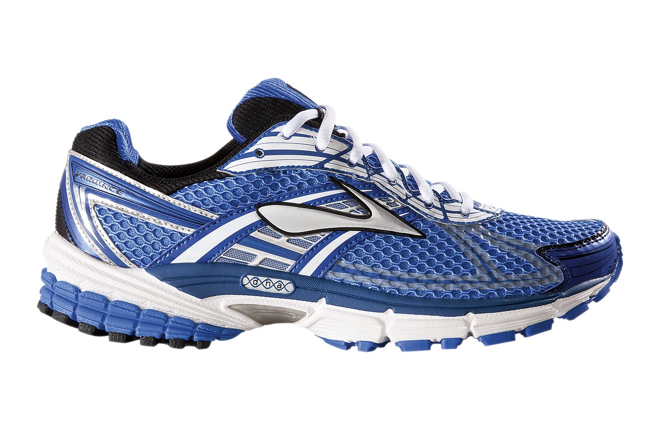 running shoe, shoe, brooks, highly functional, running, enthusiastic about sports, sports shoe, shoe market, sports, lei